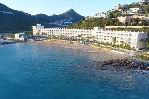 Belair Beach Hotel in Philipsburg — foto 4