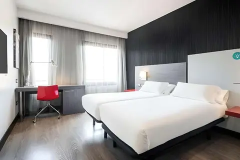 Hotel Ilunion Suites Madrid in Madrid — foto 3