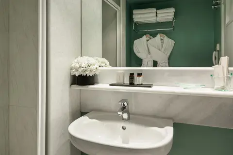 City Hotel Thessaloniki in Thessaloniki — foto 29