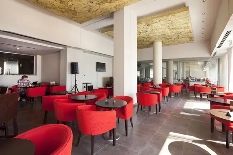 Capital Coast Resort & Spa in Paphos — foto 11