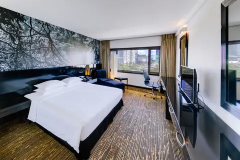 Cinnamon Lakeside Colombo in Colombo — foto 19