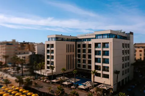 Royal G Hotel & Spa in Durrës — foto 11