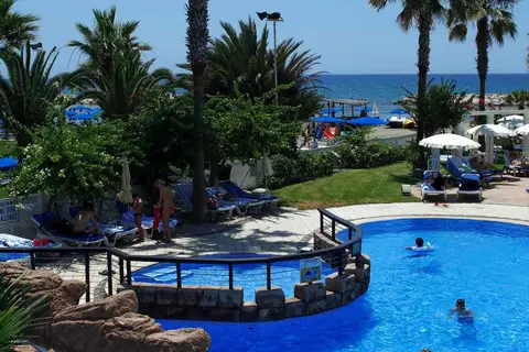 Hotel Lordos Beach in Πύλα - Pile — foto 13