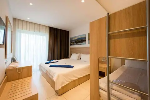 Hotel Kalogria Beach in Κάτω Αχαΐα — foto 19