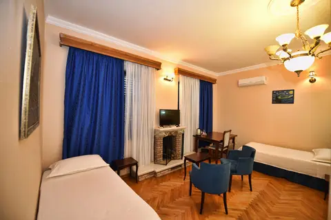 Rose Garden Hotel in Shkodra — foto 20