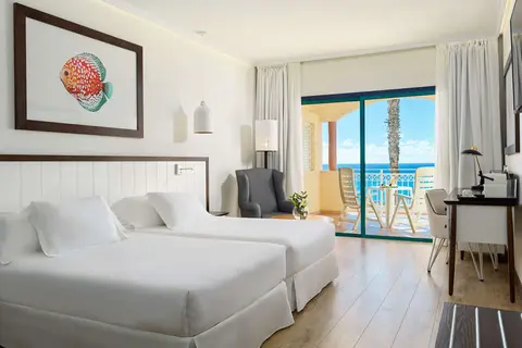 H10 Playa Esmeralda in Pájara — foto 29