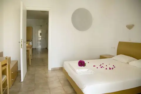 Lambis Studios & Appartementen in Lindos, foto 9