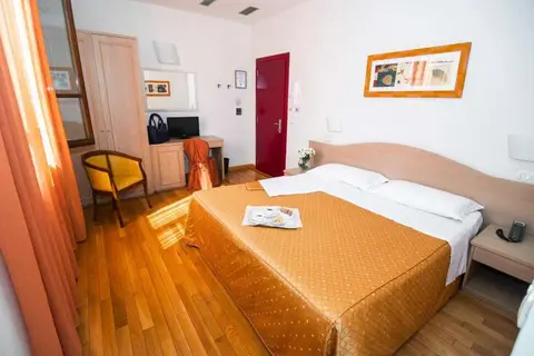 Hotel La Colonna in Sienna — foto 12
