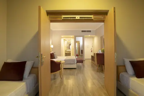 Stella Makadi Beach Resort & Spa in Andalus Restaurant, foto 14