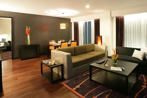 Radisson Suites Bangkok Sukhumvit in Bangkok — foto 20
