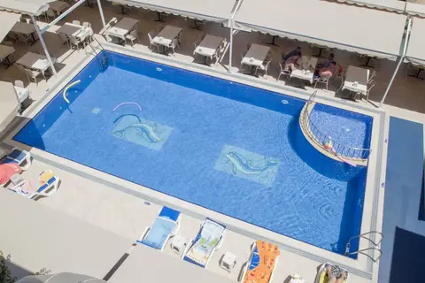 Özcan Beach Hotel in Marmaris — foto 3