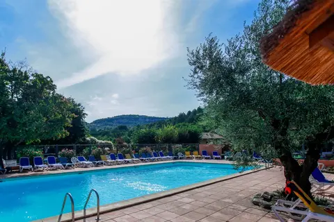 Le Luberon in Saignon — foto 5