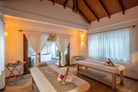 Reethi Faru Resort in Reethi Faru Resort — foto 9