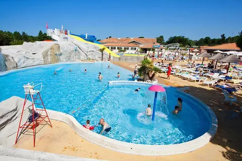 Camping Les Charmettes in Les Mathes