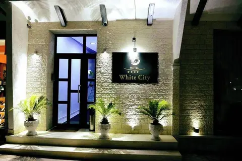 Hotel White City in Berat — foto 26