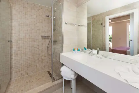 Valentin Grand Park Suite Hotel in Calvià — foto 13