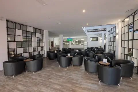 Aparthotel Las Dunas in Chiclana De La Frontera — foto 25