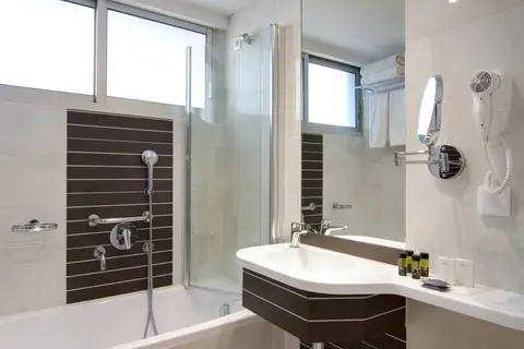 Titania Hotel Athens in Athene — foto 21
