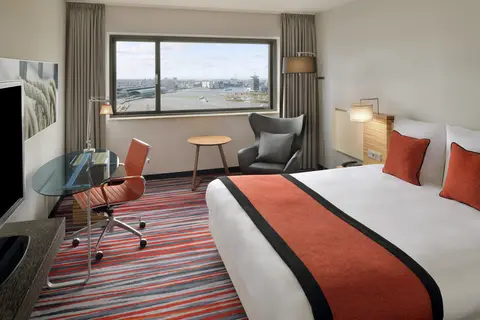 Mövenpick Hotel Amsterdam City Centre in Amsterdam — foto 26