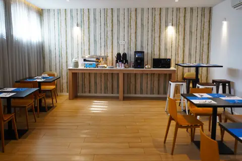 Clip Hotel in Porto — foto 11