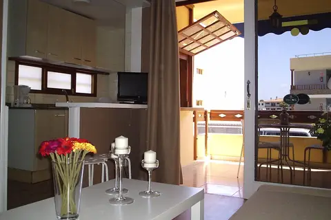 New Miami Playa Apartamentos in Las Palmas de Gran Canaria — foto 17