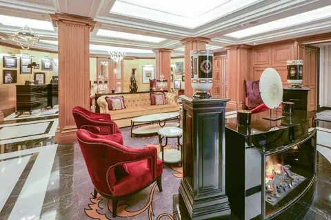 Maison Astor Paris, Curio Collection by Hilton in Parijs — foto 11