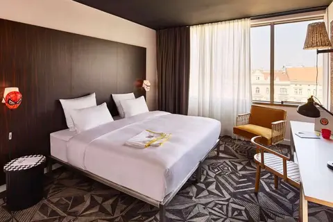 Hotel Mama Shelter Prag in Praag, foto 3