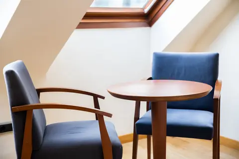 Duerming Longoria Plaza Hotel in Oviedo — foto 18