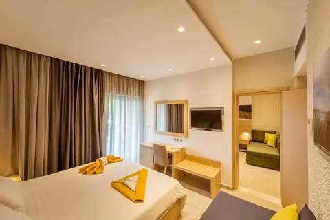 Hotel Kalogria Beach in Κάτω Αχαΐα — foto 18