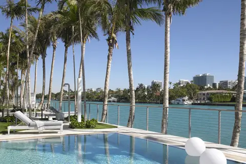 Grand Beach Hotel Bay Harbor in Bay Harbor Islands — foto 8