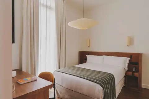 Hotel Regina Barcelona in Barcelona