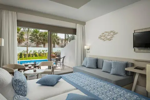 Vantaris Blue Adults only in Dramia — foto 20