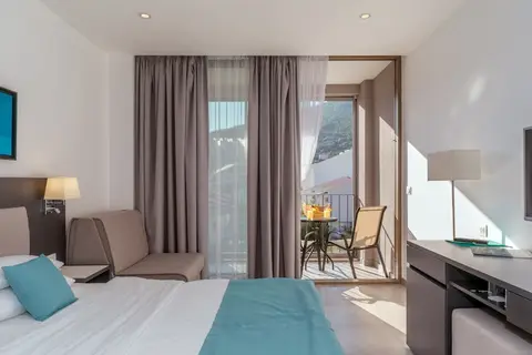 Hotel Eleven in Petrovac na Moru — foto 28