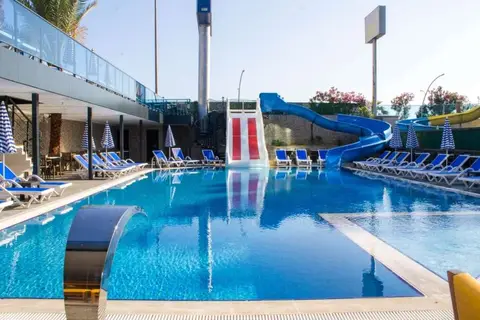 Relax Beach Hotel in Alanya