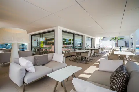 Migjorn Ibiza Suites & Spa in Sant Josep de sa Talaia — foto 30