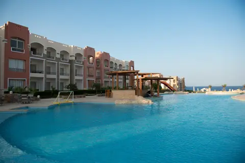 Oyster Bay Beach Resort & Spa - Luxury Serviced Condo in Marsa Alam
