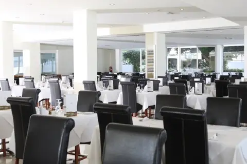Vrissiana Beach Hotel in Παραλίμνι — foto 11