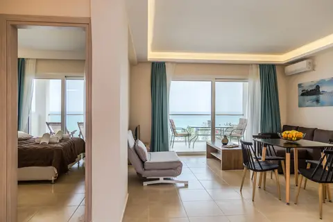 Laura Beach House in Alykanas — foto 10