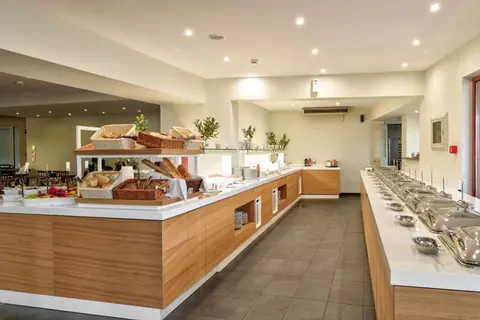 White Olive Premium Hotel in Laganas Municipal Unit, foto 5