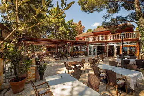 Matilde Beach Resort in Cres — foto 6
