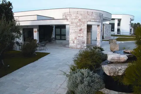 Grand Hotel la Chiusa di Chietri in Castellana Grotte — foto 11