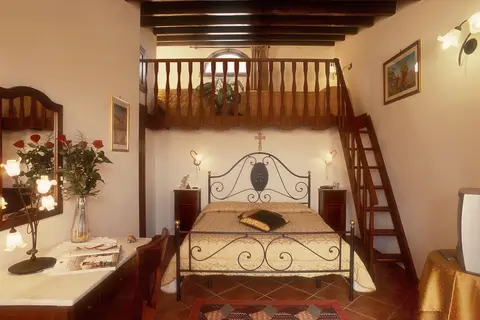 Villa Dafne in Alia — foto 5