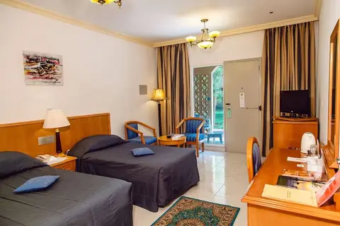 Sharjah Carlton Hotel in Al Khalidiyah — foto 4
