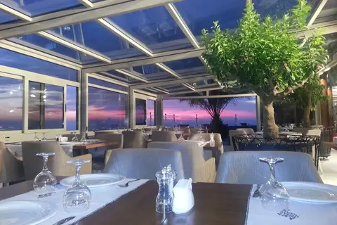 The Darkhill Hotel in Fatih — foto 5