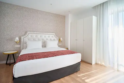 Apartamentos Tandem El Patio in Cordoba — foto 22