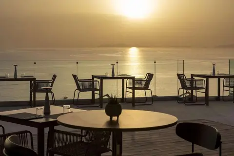 Santo Mine Oia Suites in Pizza Santorini, foto 18