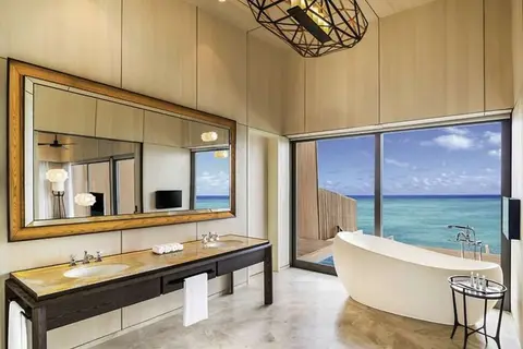 The St. Regis Maldives Vommuli Resort in The St. Regis Vommuli Resort,Maldives — foto 5