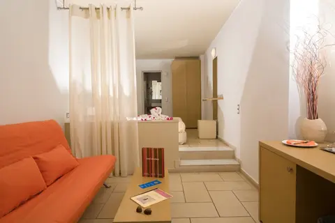 Antinea Suites & Spa Hotel in Δημοτική Ενότητα Θήρας — foto 20