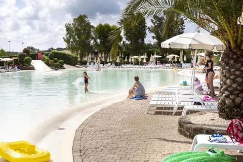 Fabulous Village foto 3