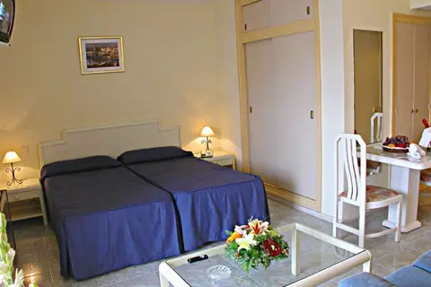 Ona Marbella Inn in Marbella — foto 23